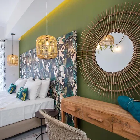 Apart-hotel Marini Seaside